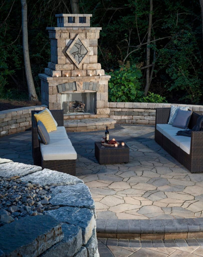 Asymmetrical paver patterns