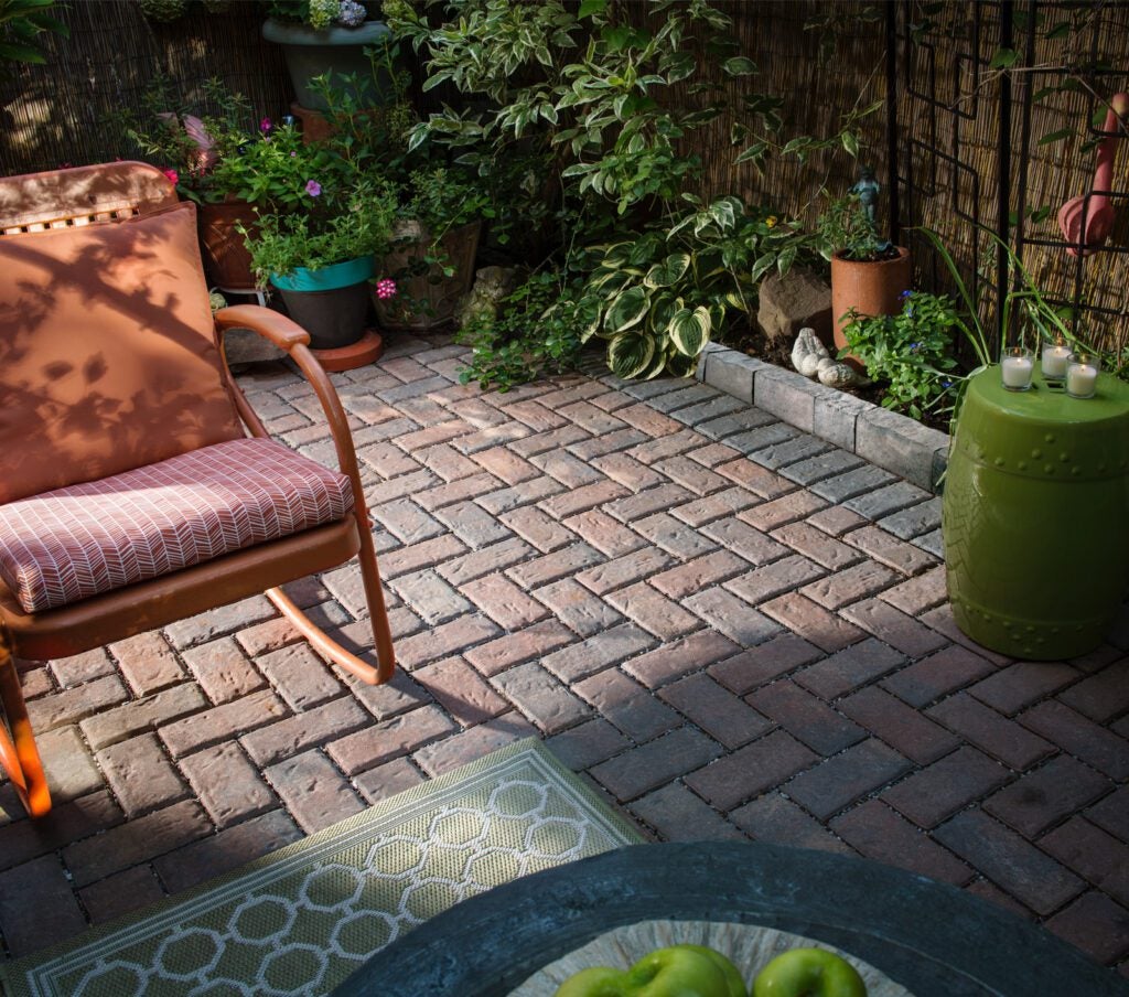 herringbone paver patterns old york