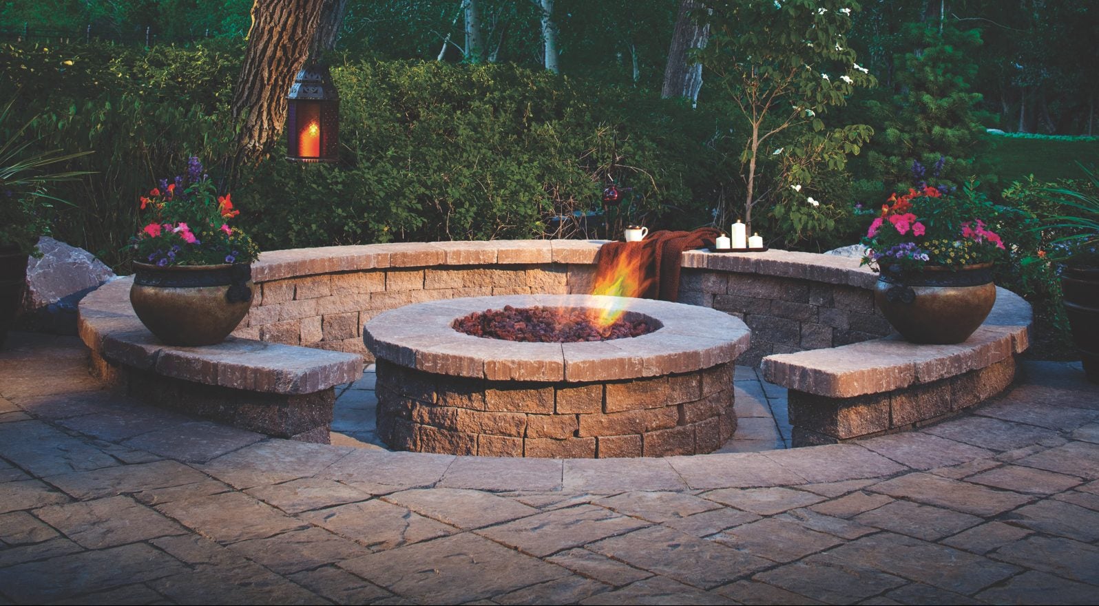 Celtik Wall Multi-Level Fire Pit Patio