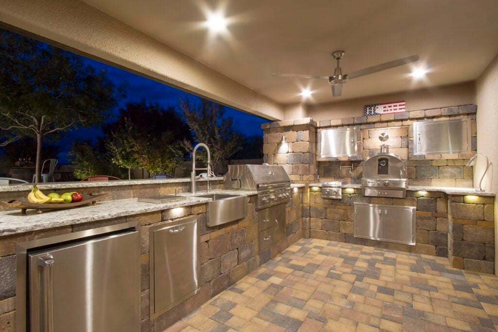 Outdoor Kitchen Design Ideas