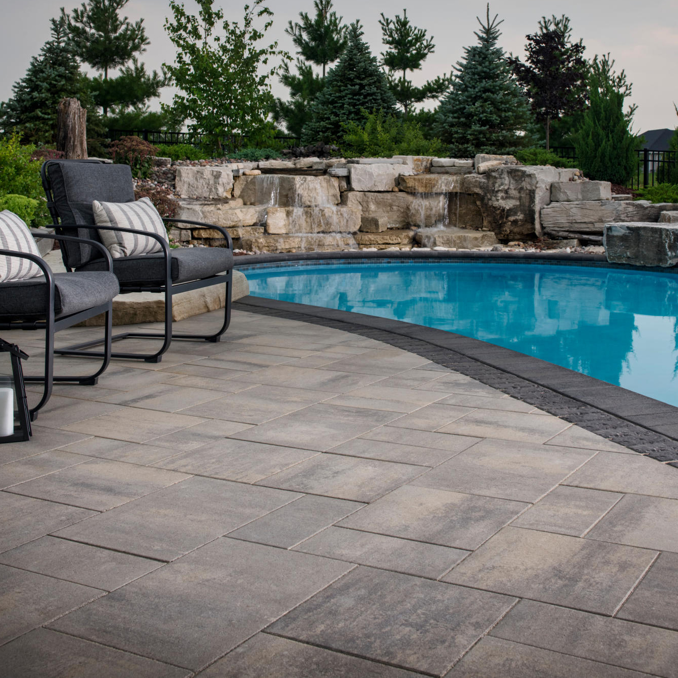 Contemporary Paver Designs with Origins™ and Dimensions™