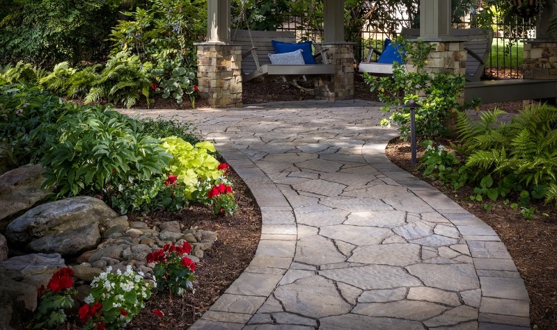 GETTING A FEEL FOR STONE TEXTURES NATURALIZE YOUR OUTDOOR LIVING SPACE