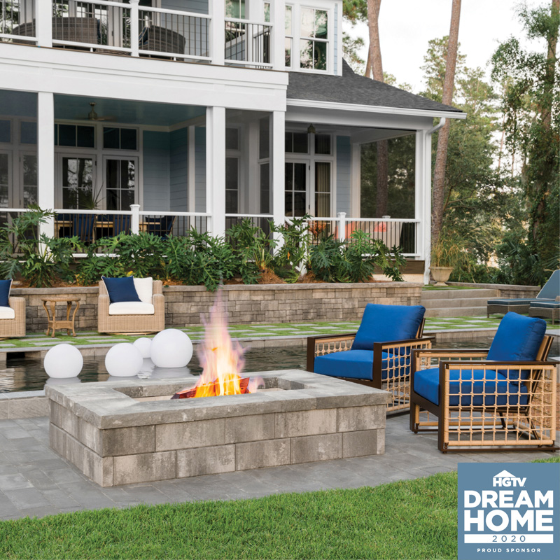 pool deck with fire pit