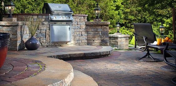Poolscape Kitchen Design