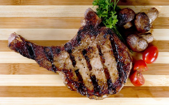 Grilled Pork Chop Recipe and Grilling Technique