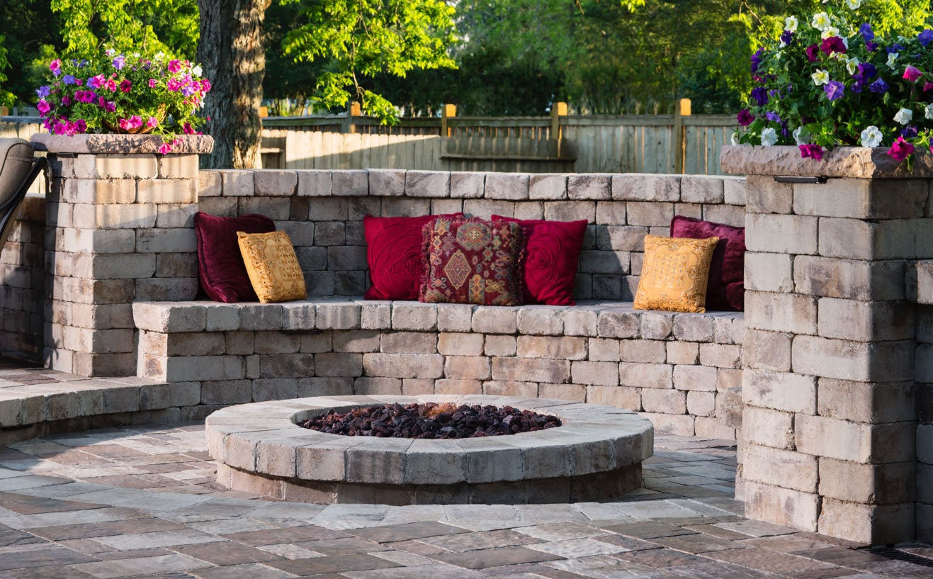 fire pit seat wall design