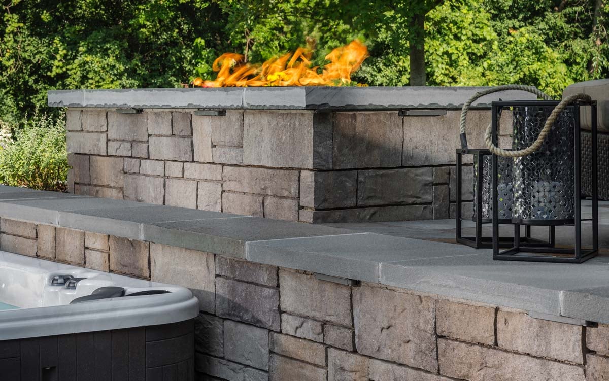 tandem wall raised fire pit