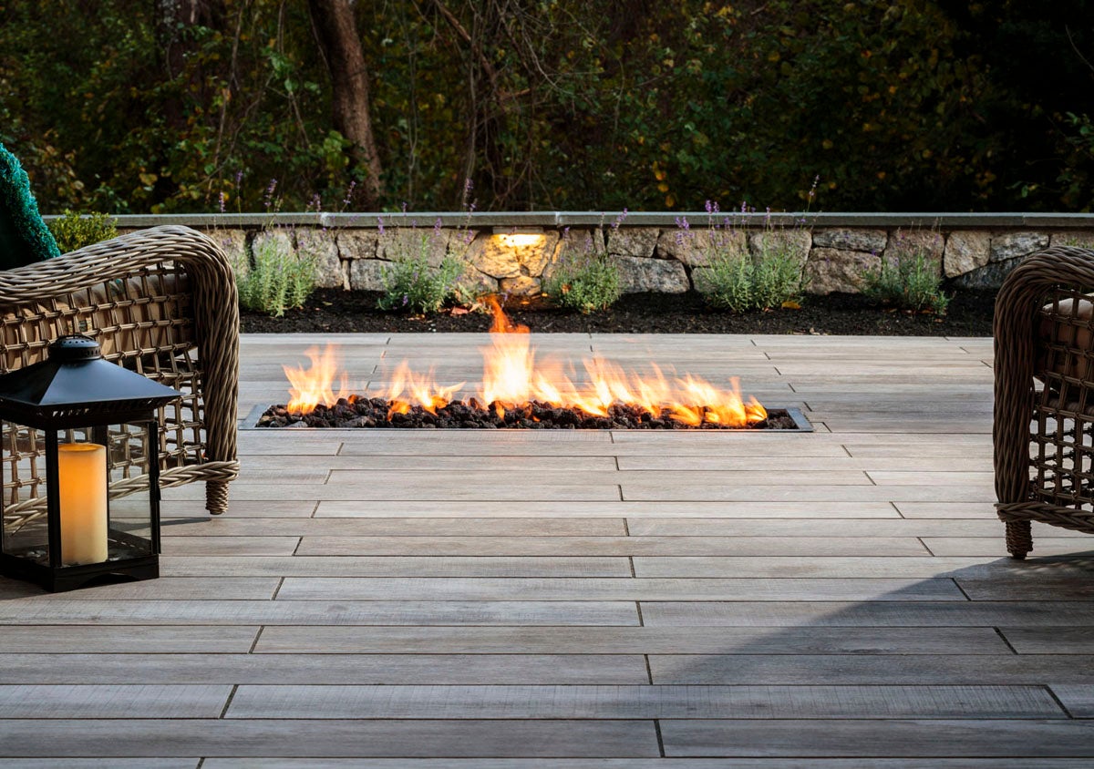 Noon Built In Fire Pit Pavers