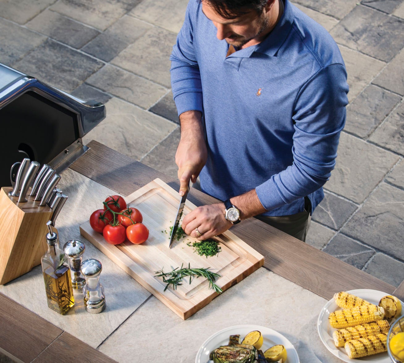 outdoor-kitchen-prep