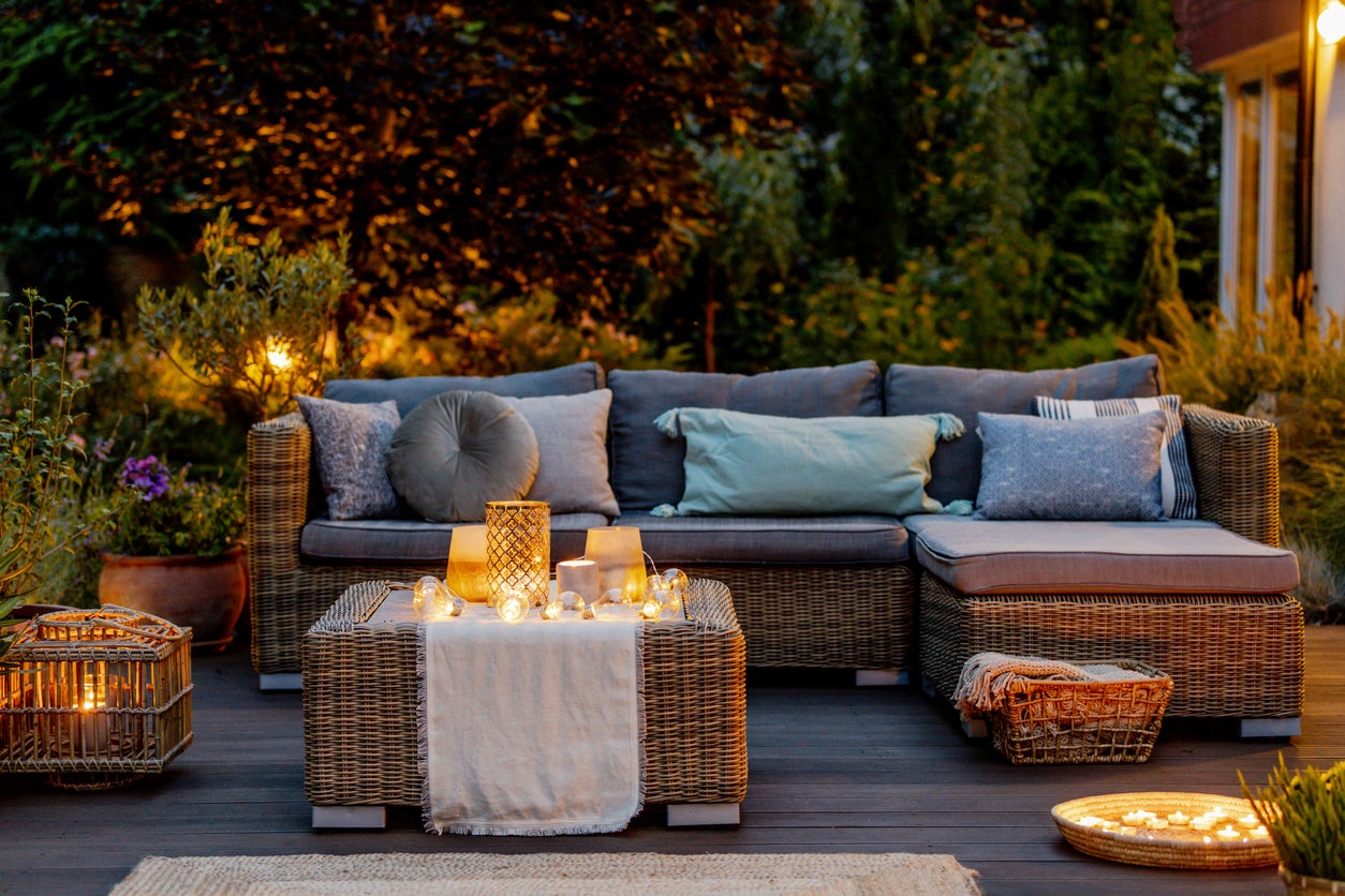 outdoor living space candles