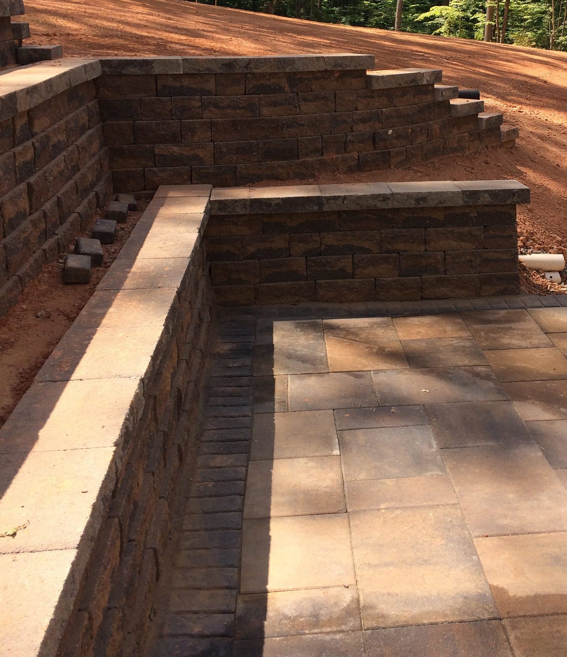 Virginia Retaining Wall Sundeck