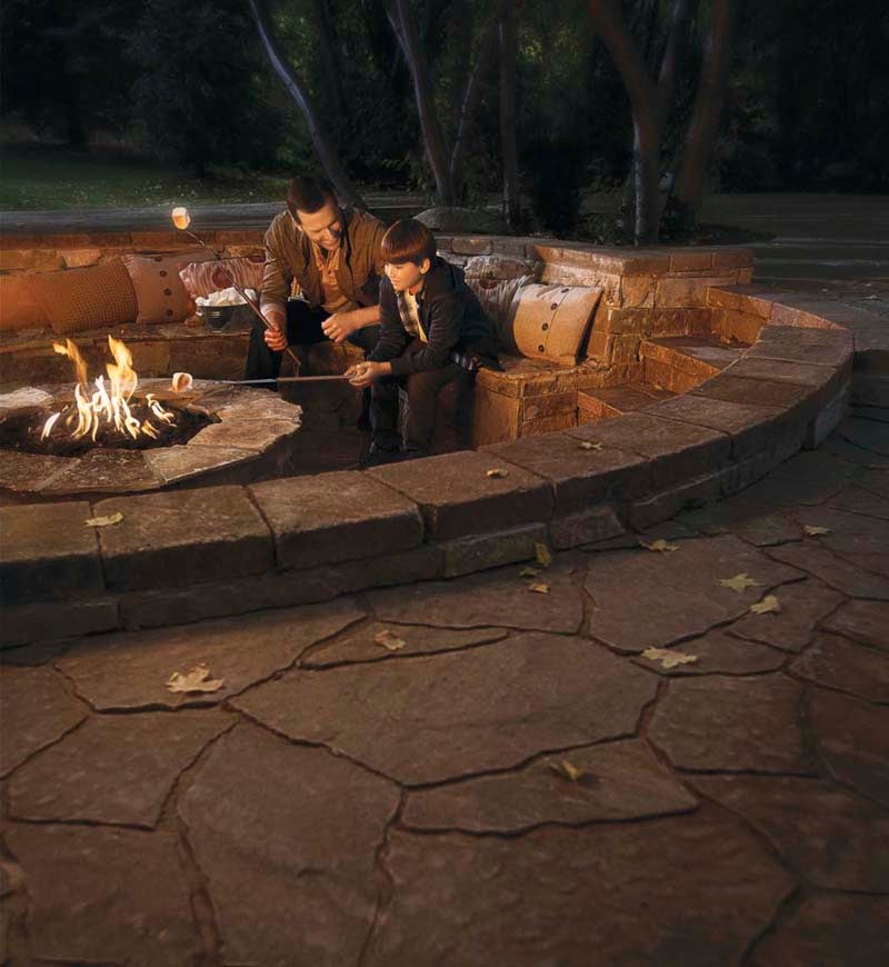 Fire Pit Design Tips & Trends - Outdoor Living By Belgard