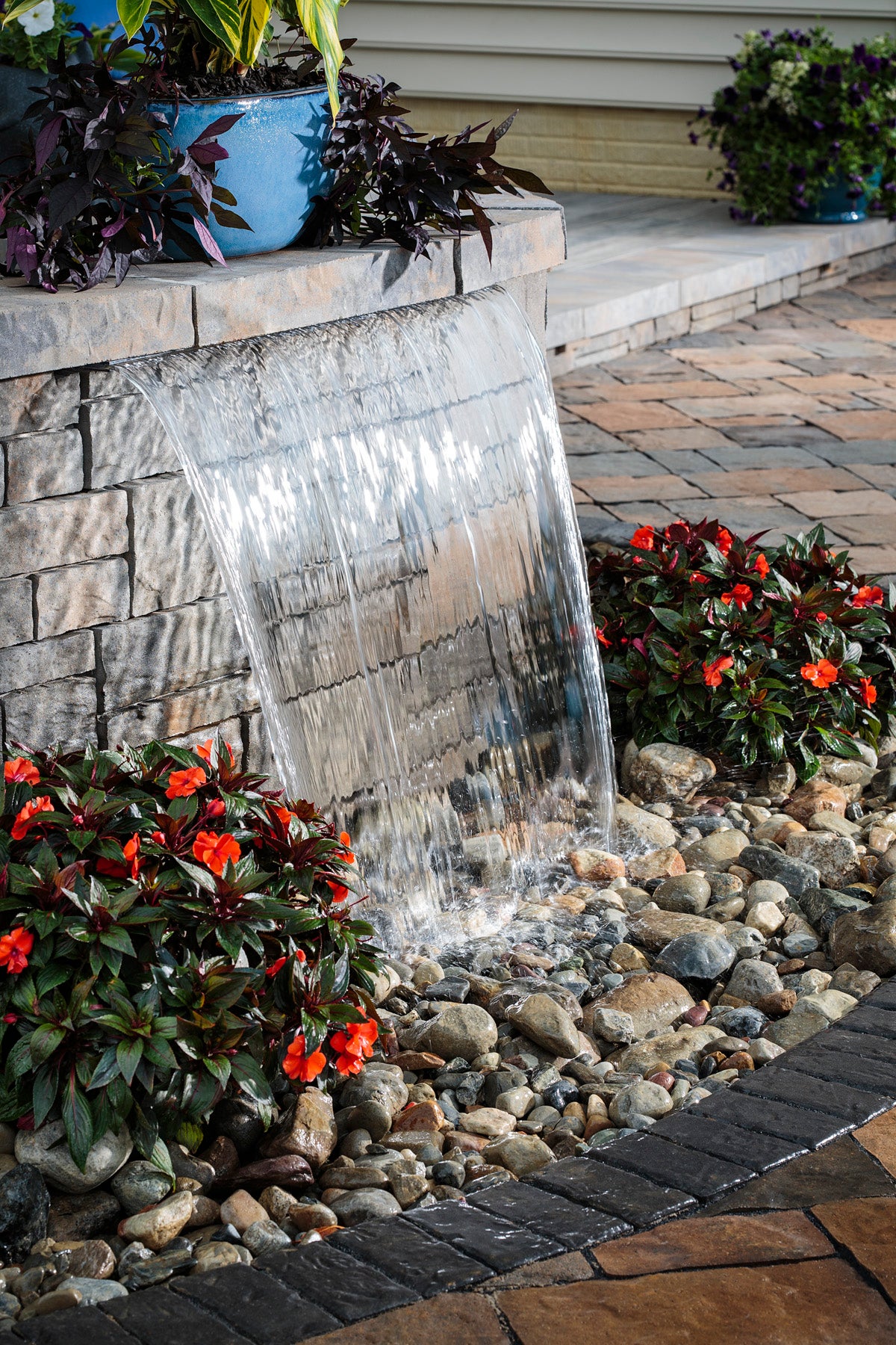 Tandem® Wall with Water Feature