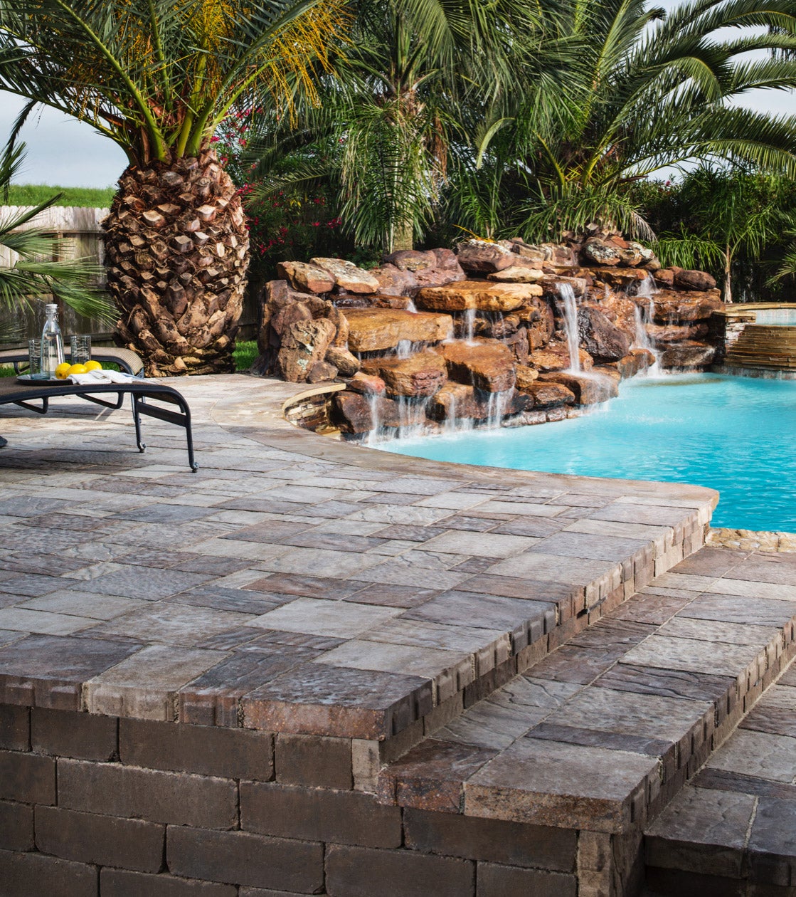 Urbana® Stone pool deck