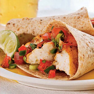 Grilled Fish Tacos with Tomato-Green Onion Relish: Healthy and delicious, a killer combination.