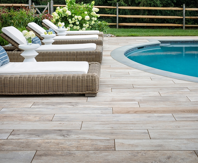 Outdoor Porcelain Pavers Pool Decks