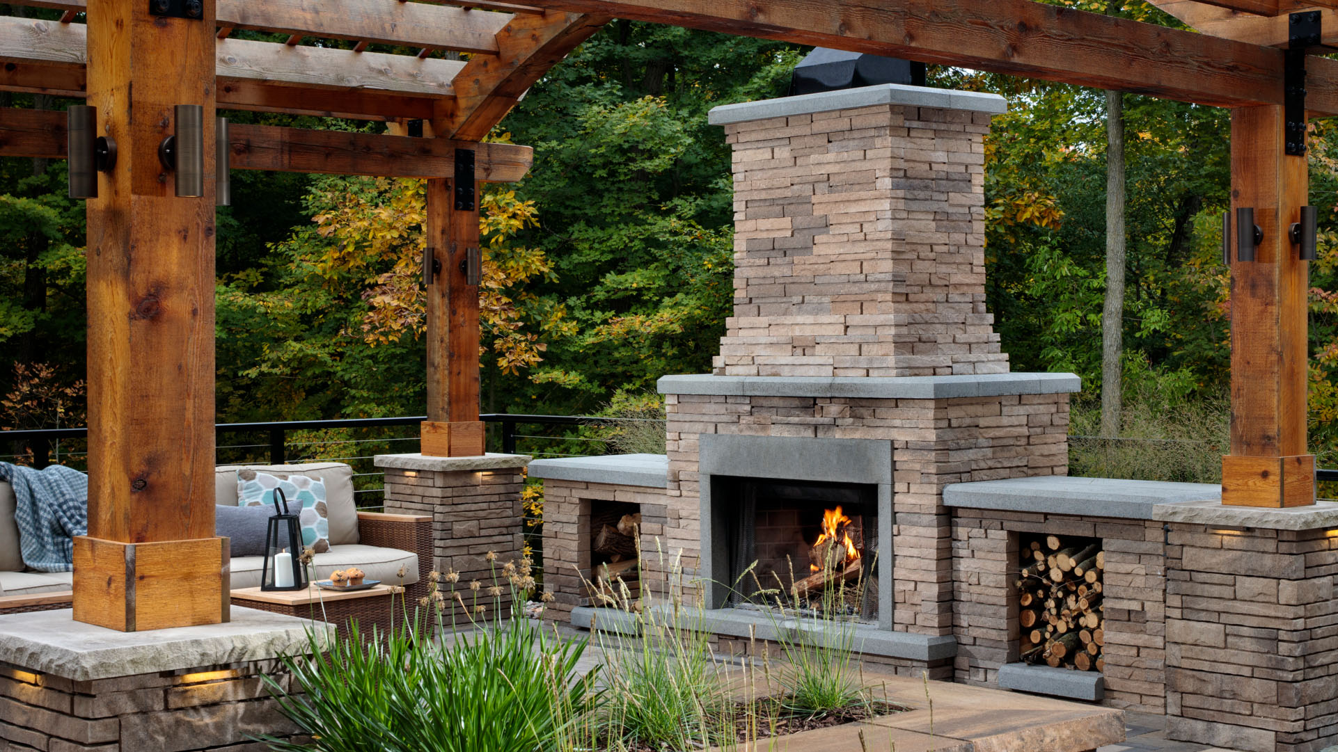New Outdoor Patio Corner Fireplace: Stay Cozy This Winter ...