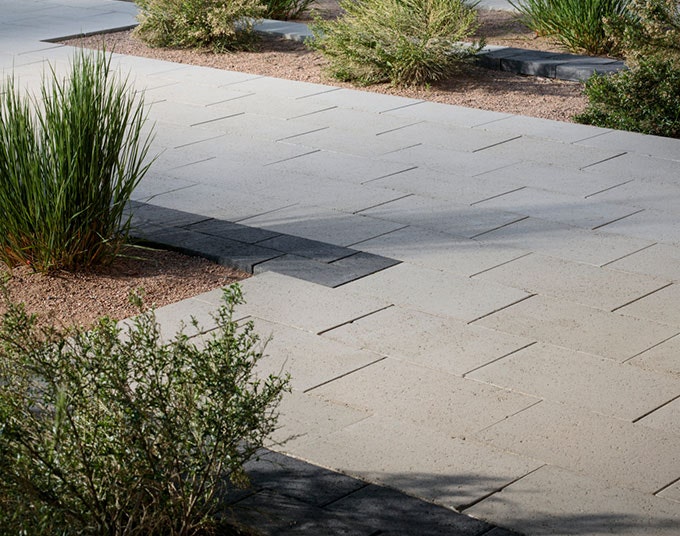 concrete walkway hardscaper in long island new york