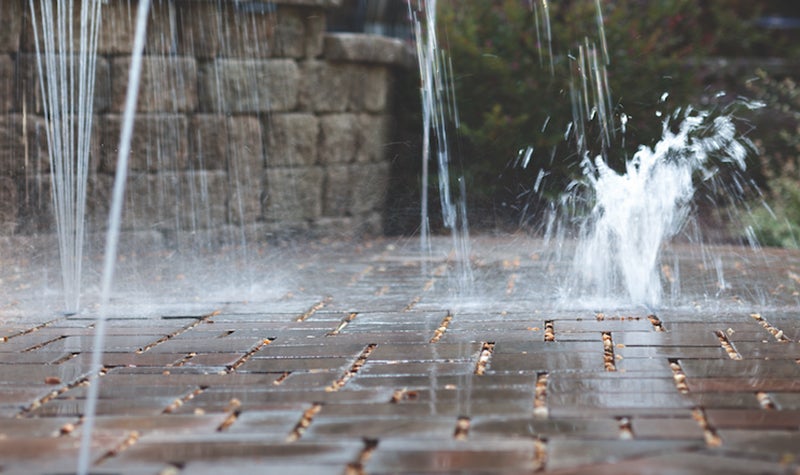 Design a Sustainable Outdoor Space with Water Permeable Pavers