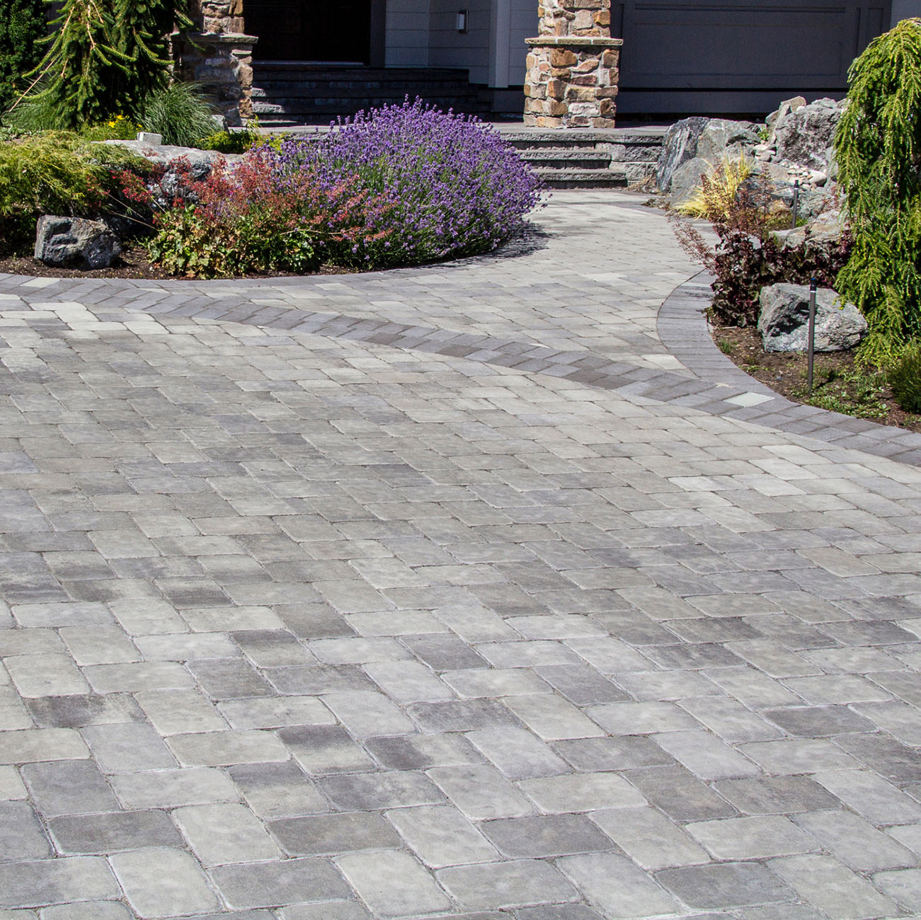EXPO BC Villa Stone lifestyle 02 2023