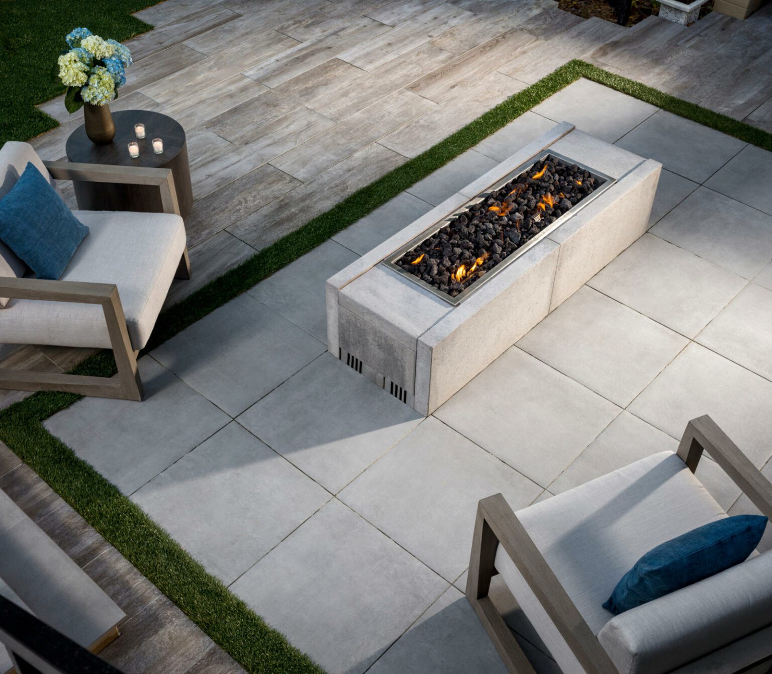 Using Belgard Artforms for Outdoor Benches, Fire Pits, Kitchens and More