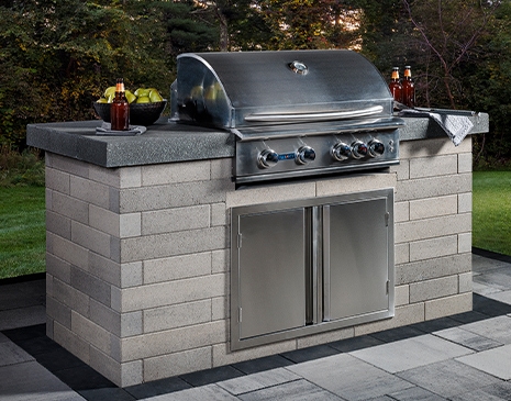 Outdoor Kitchens with Built-In Grill Islands in Denver