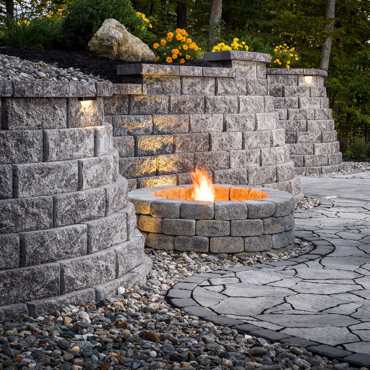 backyard cobblestone fire pit structural design