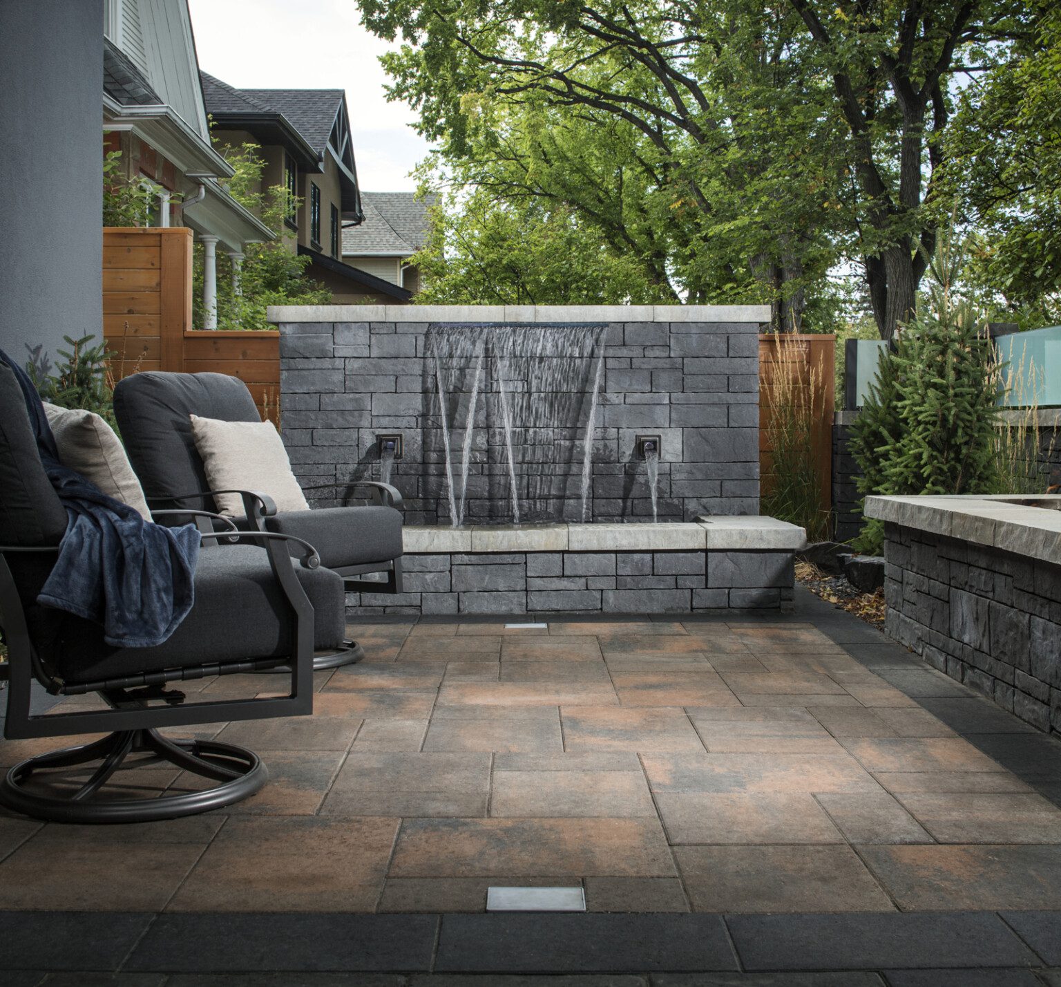 5 Ideas to Enhance Courtyard Living Belgard