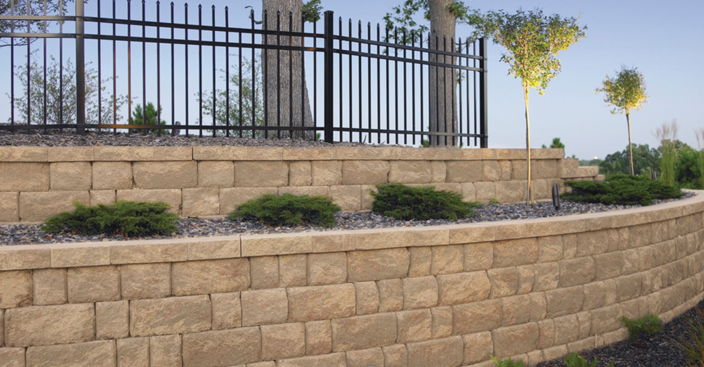 Diamond Pro Stone Cut retaining wall for Jacksonville, FL