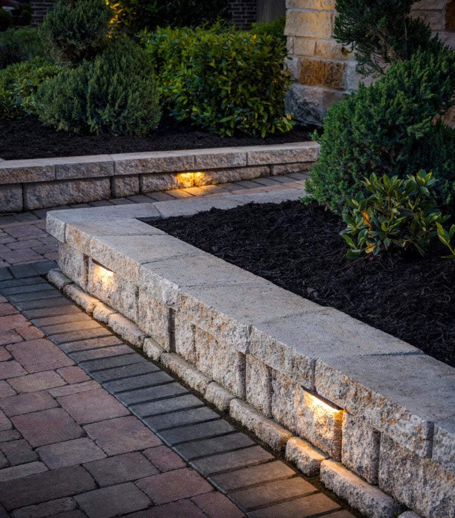 TruScape hardscape light with Holland Stone
