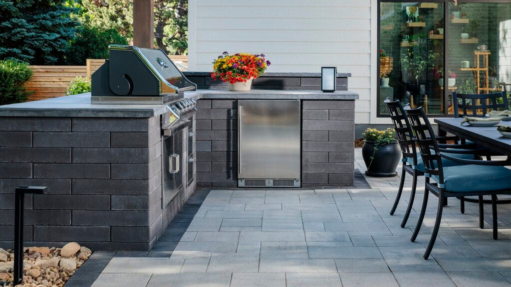 Pavers in an outdoor kitchen