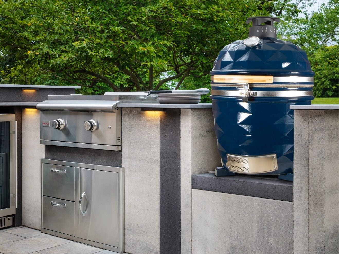 Belgard Elements Blue Diamond Smoker