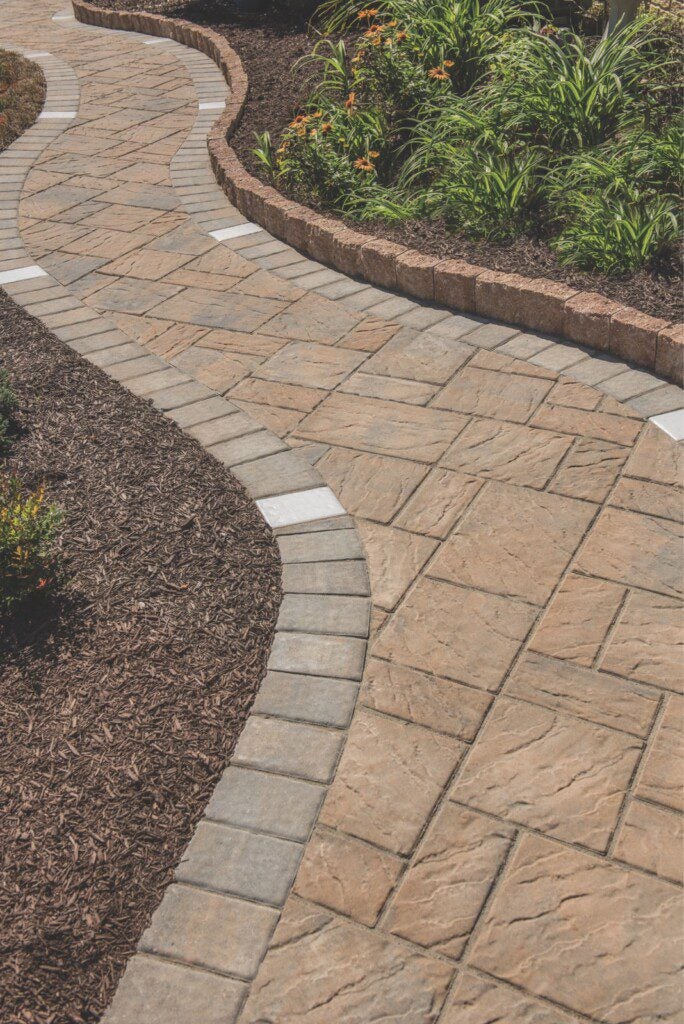 Belgard Curbstone Heritage Collection