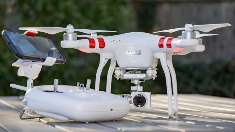 Liste de souhaits d’un entrepreneur en vie extérieure. drone vidéo aérien