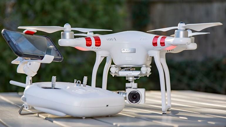 Liste de souhaits d’un entrepreneur en vie extérieure. drone vidéo aérien