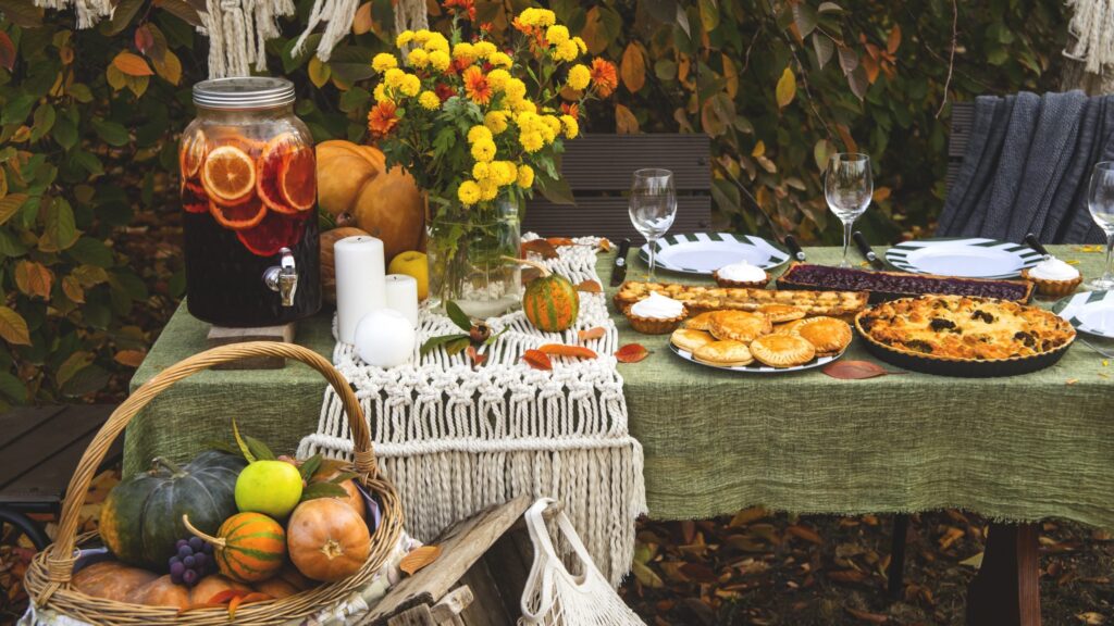 festive fall outdoor dining