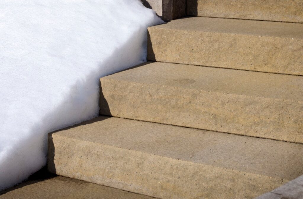 Déneigement de glace pavée