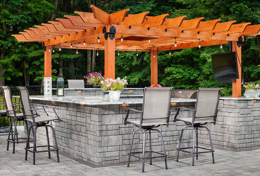 pergola over outdoor kitchen